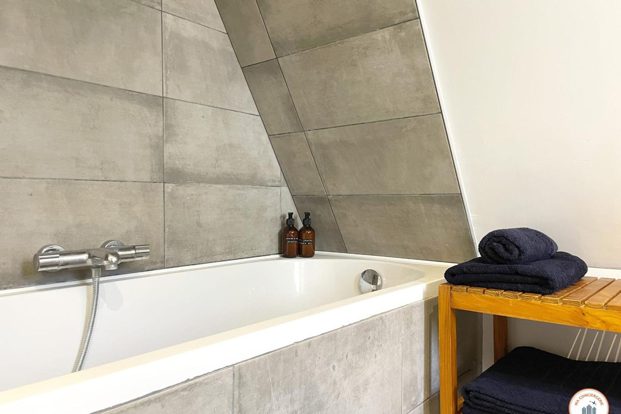 Le St-laurent - Magnifique Triplex - Calme Apartamento Caen